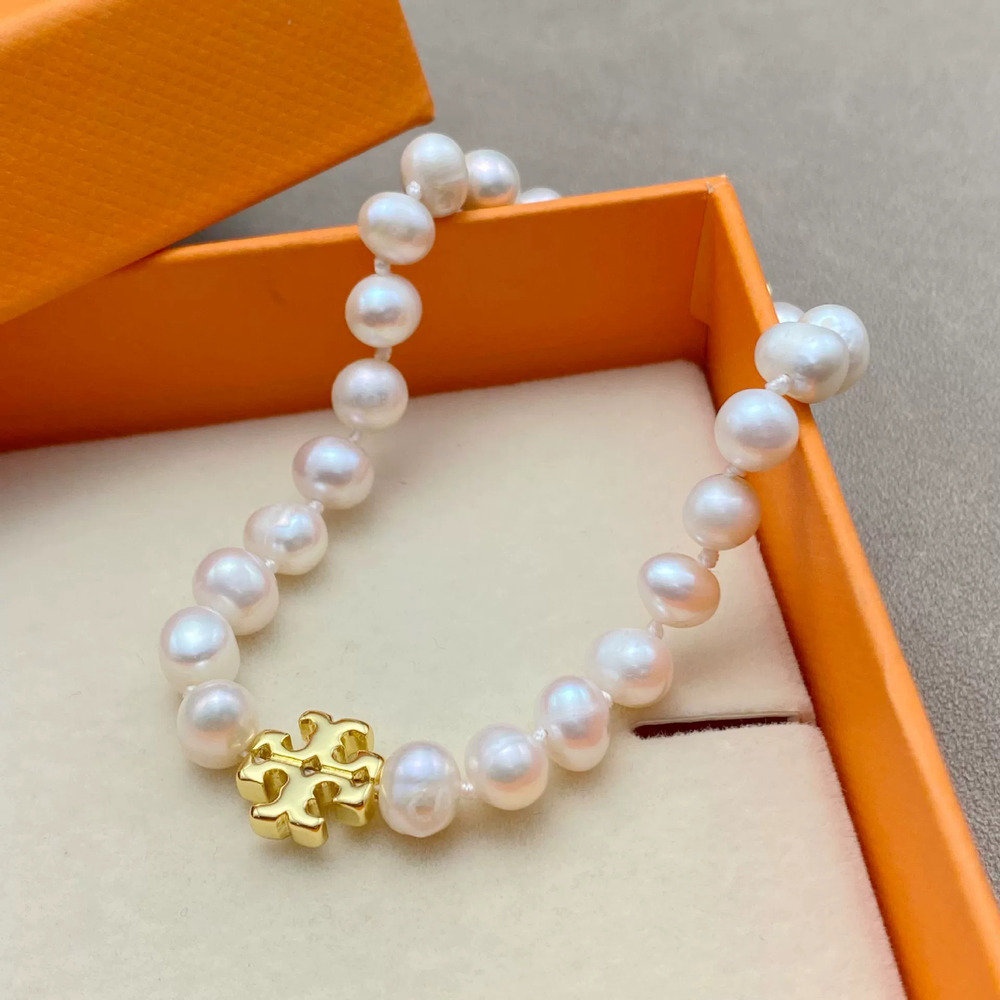 Tory Burch Pearl Bracelet Letter Pendant